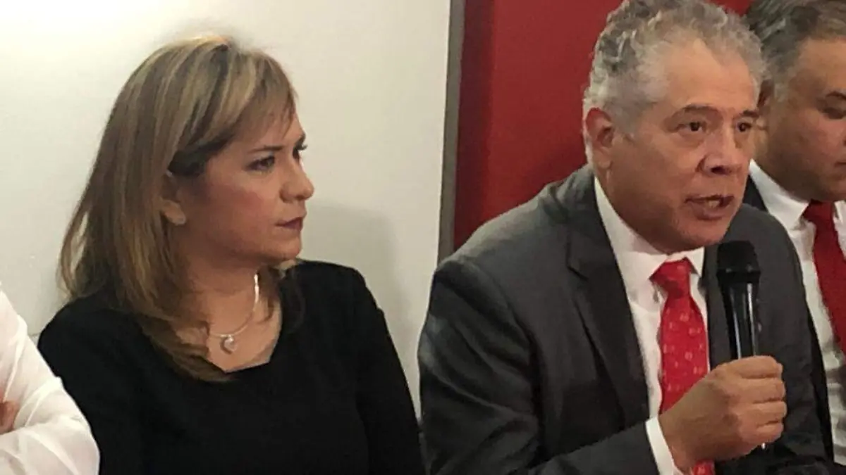 Elías Pesina y Yolanda Cepeda