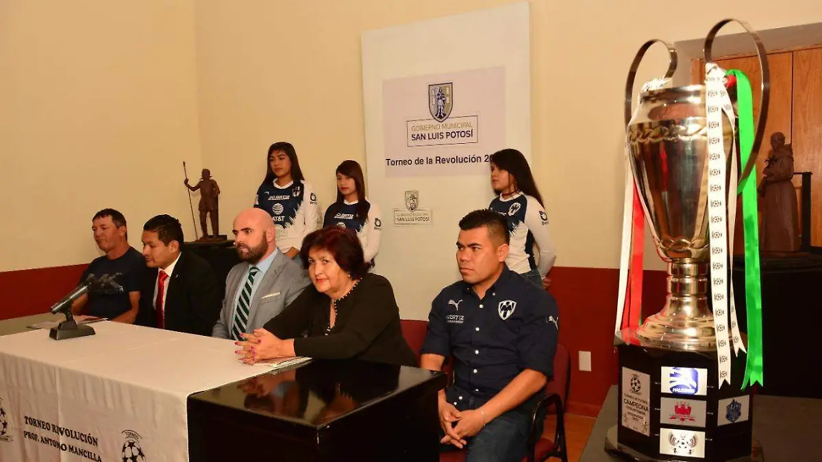 Revolución 2019 de Futbol (1)