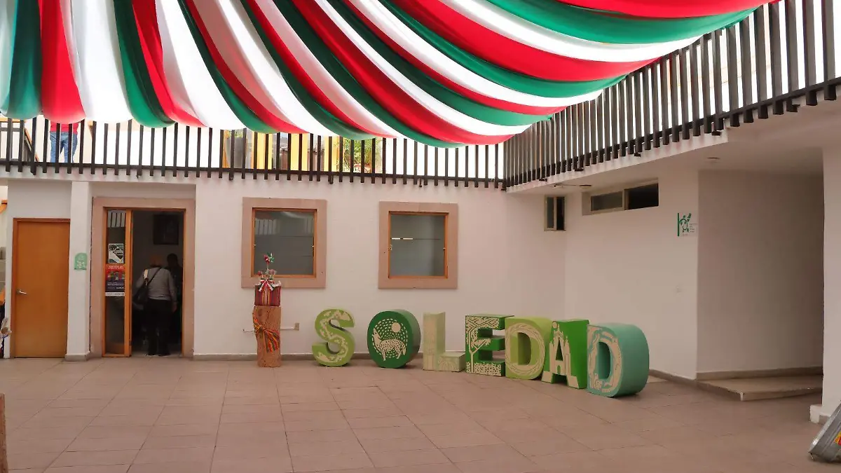 4553036b-baae-4c13-8582-5762b9ad0396