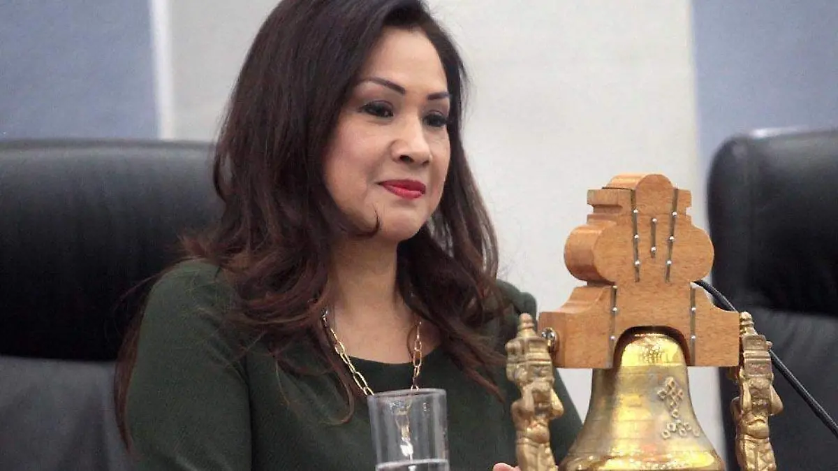 sonia-mendoza-dc3adaz