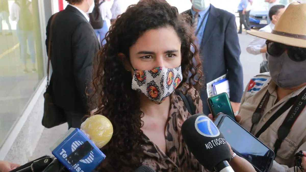 Luisa María Alcalde