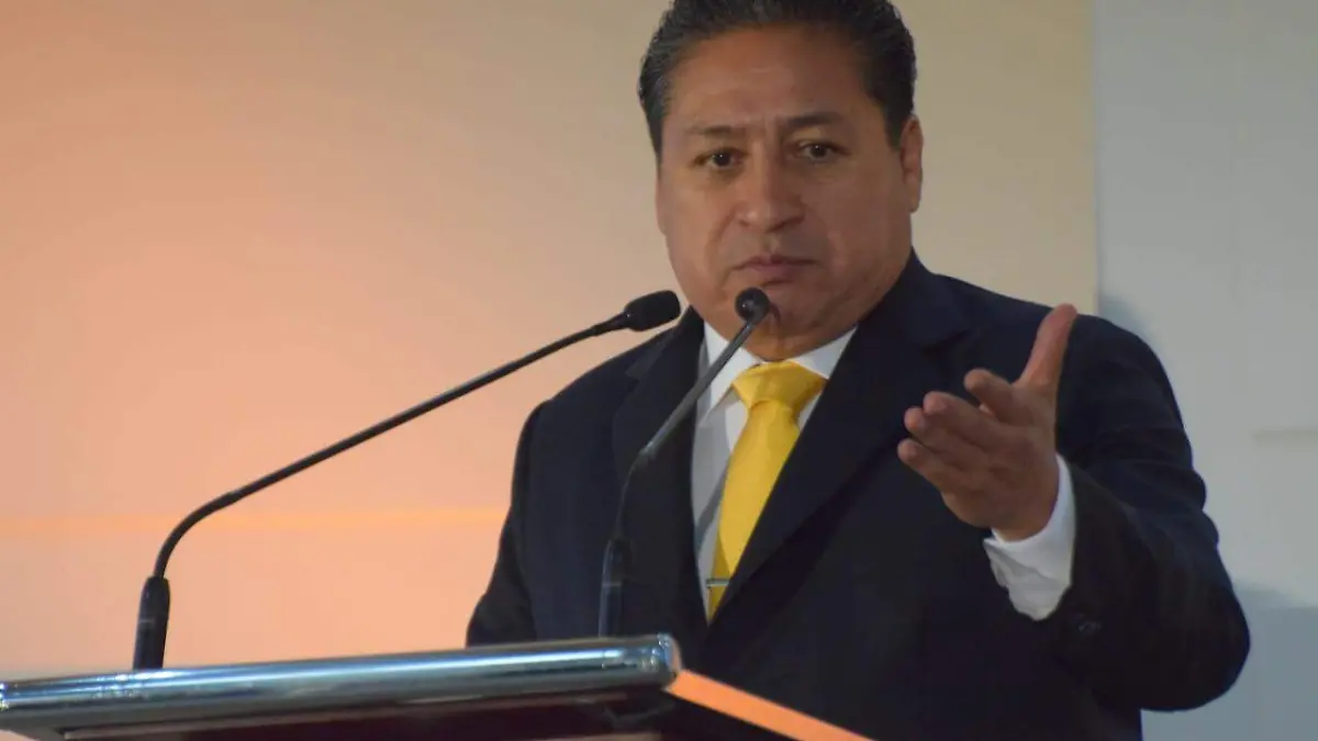 Gilberto Hernández (2)