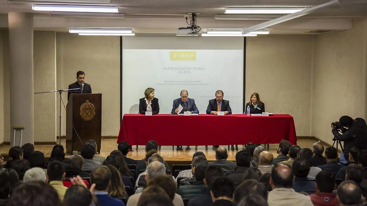 144) 03-20-2019 (P) AUTOEVALUACION TRIENAL DE PROGRAMAS DE POSGRADO UASL6072