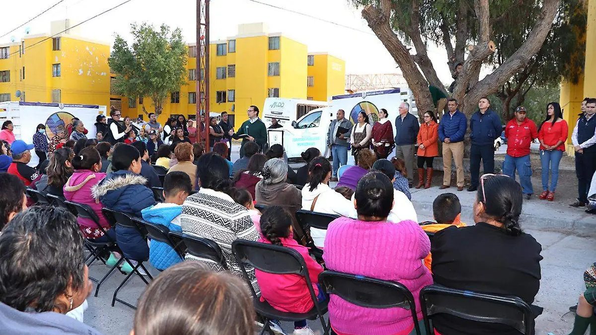 GOBIERNO DE A PIE COL ARBOLITOS 5