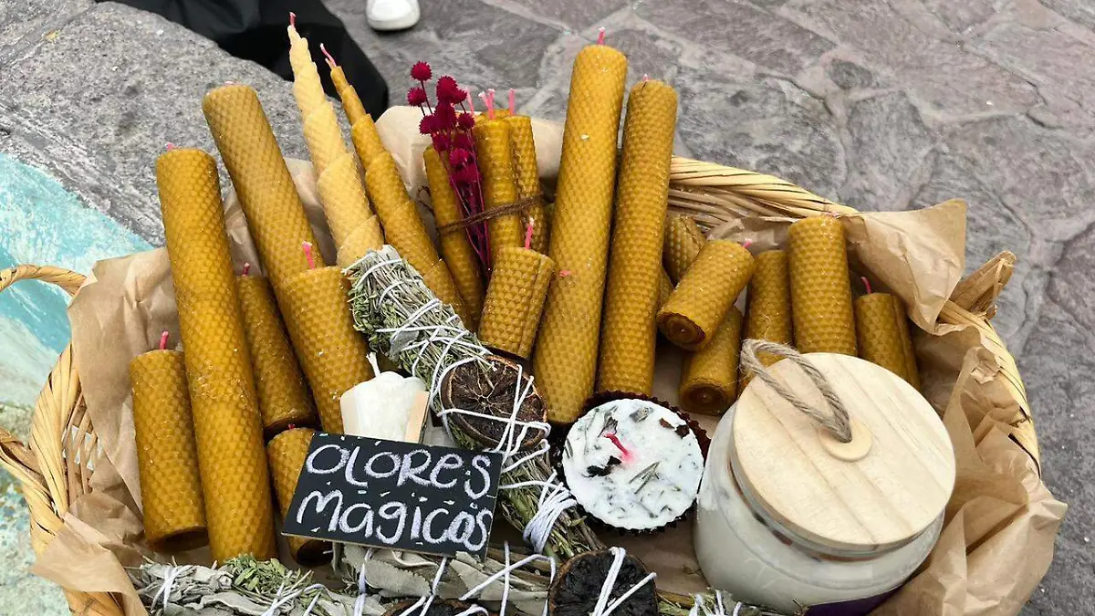 f69fe12c-d32c-4c57-bcb6-306a94df8302