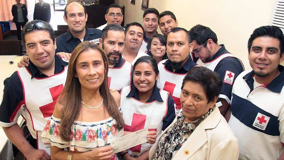 Donativos a la delegación de la Cruz Roja en Matehuala