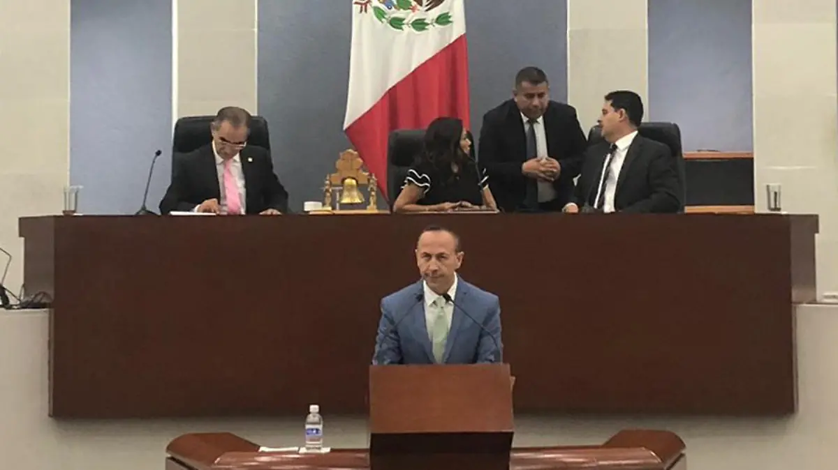 el-diputado-Edgardo-Hernández-Contreras.