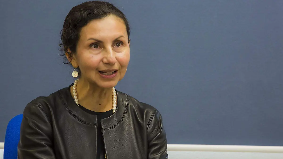 Dra. Olivia Jarvio coloquio de maestría de ciencias de la información documental