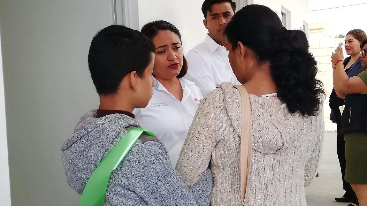 Soledad niño autista