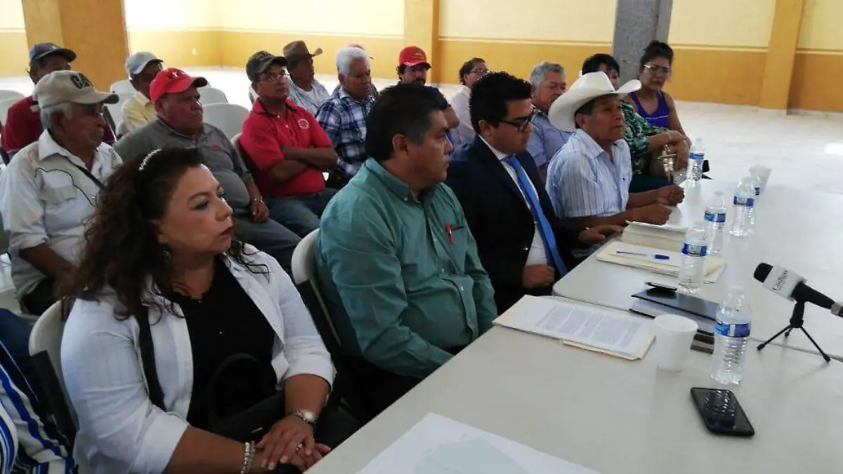 Rueda de prensa comuneros San Juan de Guadalupe