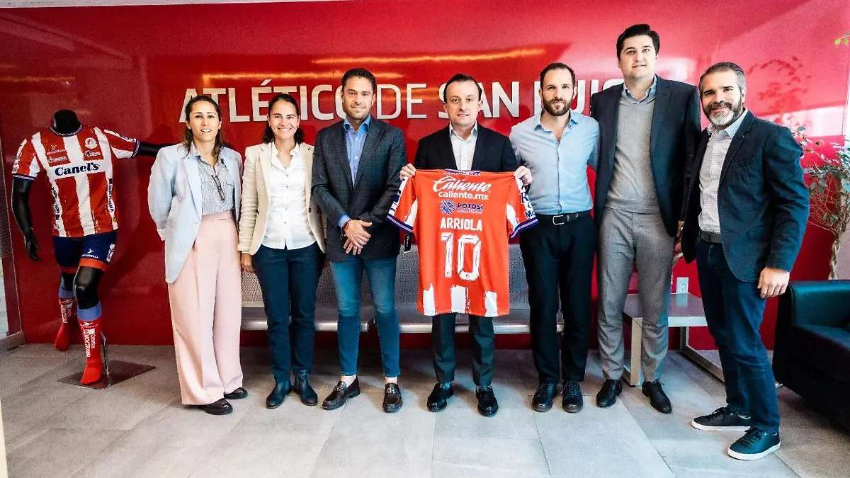 d43398fe-55b6-419f-9593-04ec4673f53e