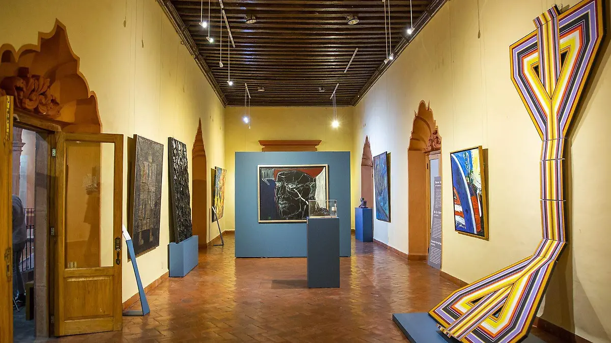 EXPOSICION ACERVO DE LA SHCP 00 UASL7627 (7)