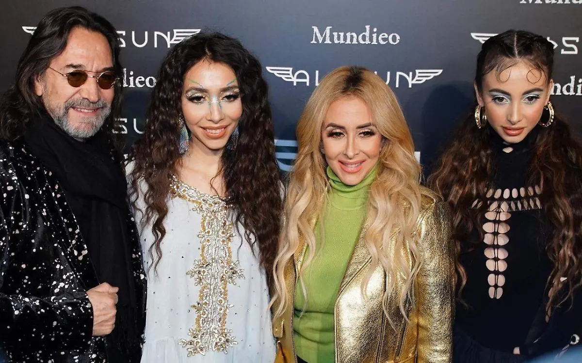 09f6e475-3a6f-4b32-86cf-f9882f8034be