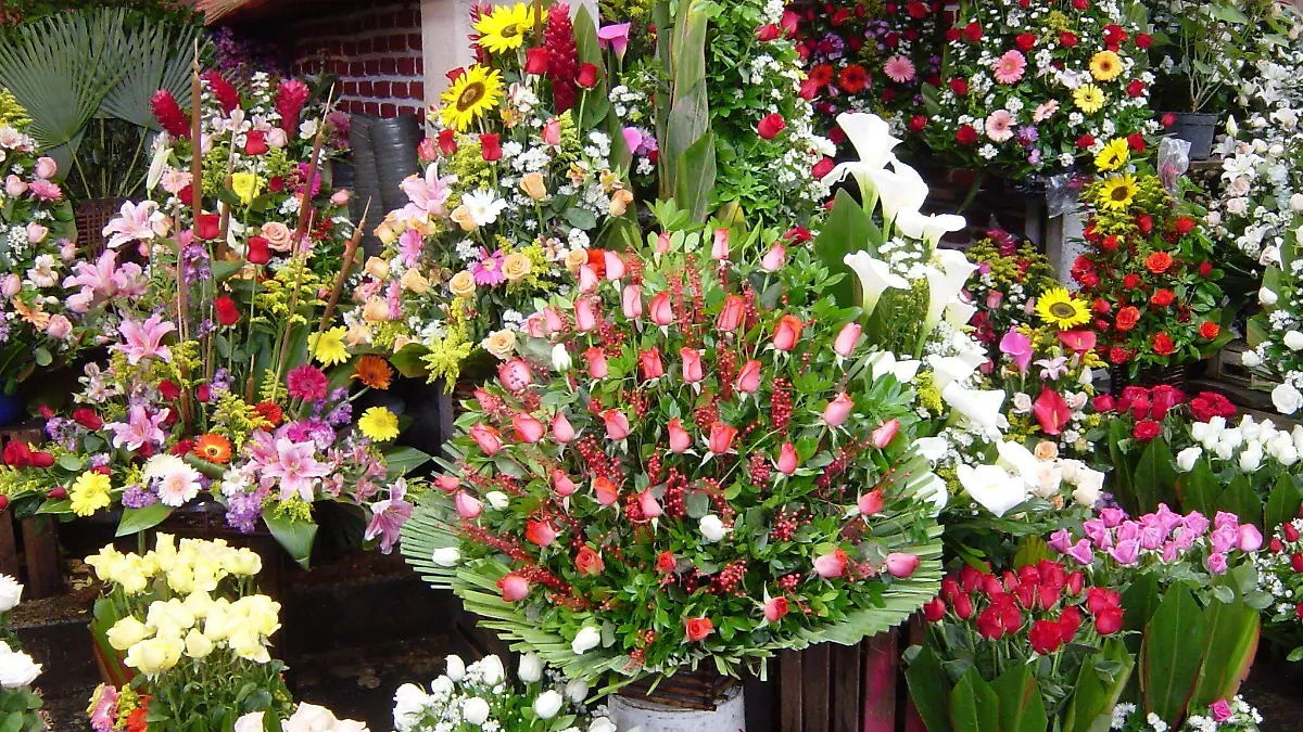 Florer¡as se preparan para el 10 de mayo