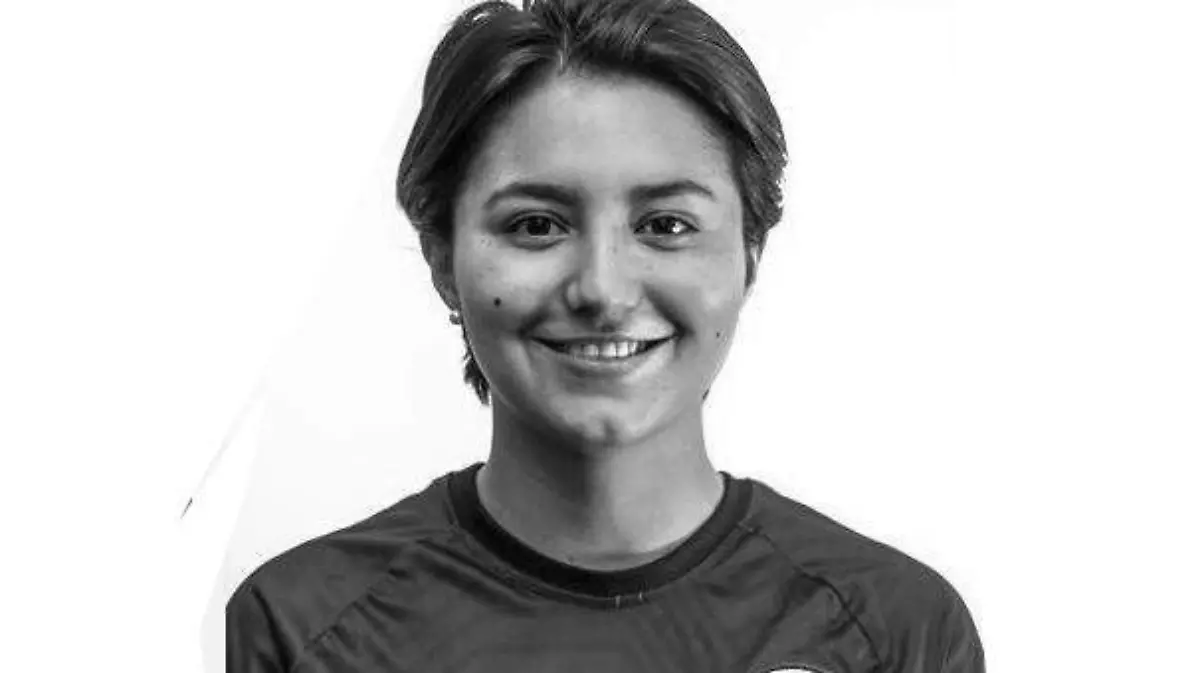DANIELA LAZARO
