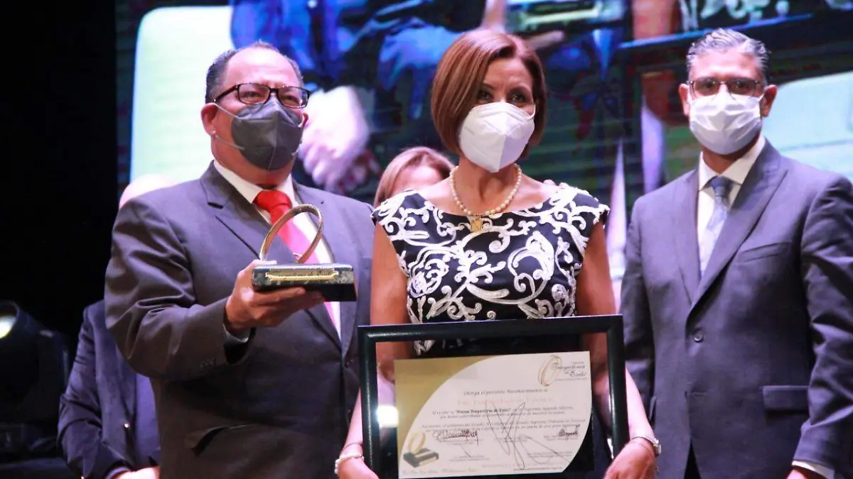 Trayectoria de Éxito (1)