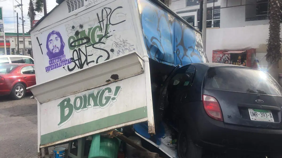 Choque puesto de tacos