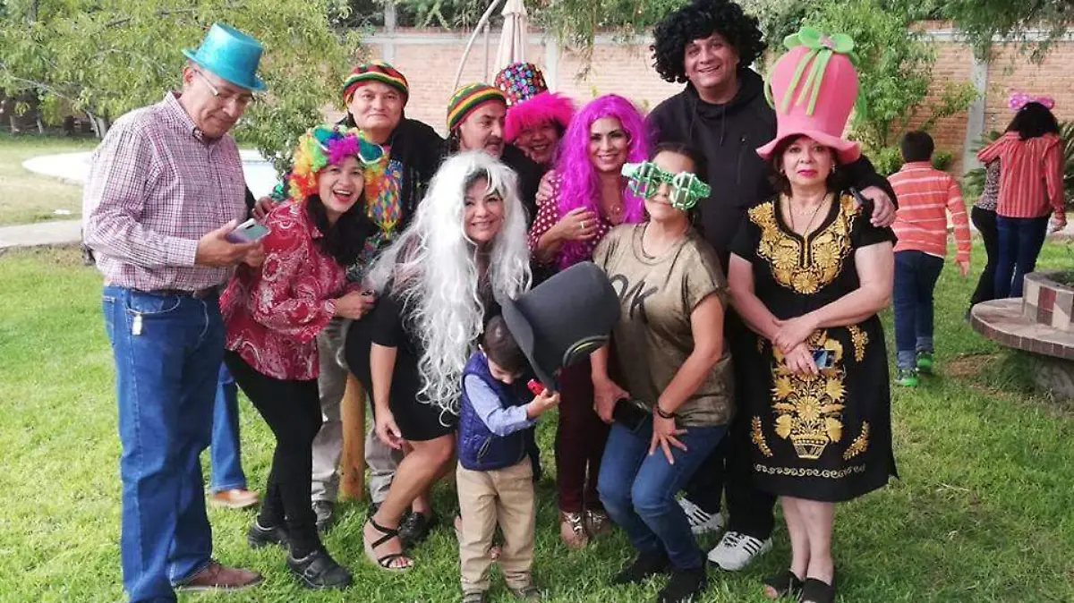 Reunión de ex alumnos de la primaria Plan de San Luis (2)