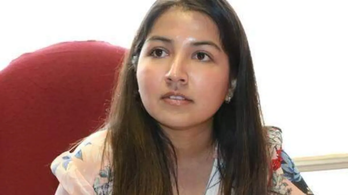 Dulce Karina Benavides Ávila