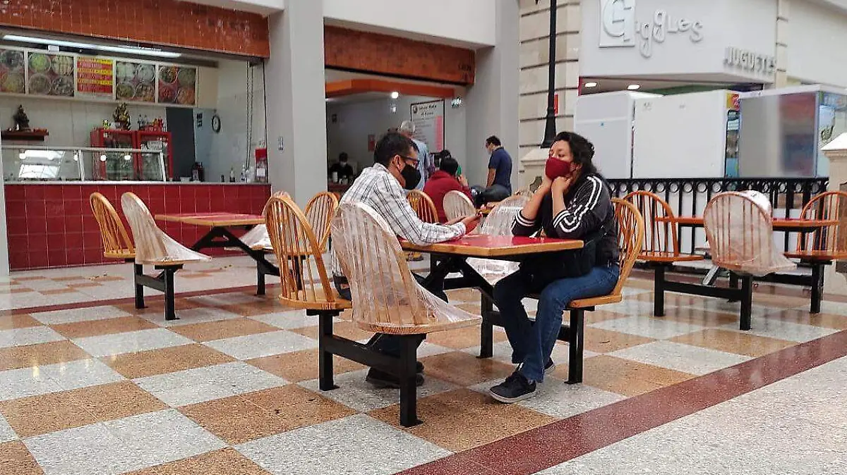 restaurantes y plazas comerciales 