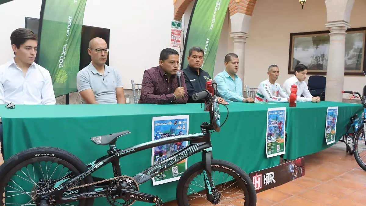 dfaeed35-53f9-45ce-af28-0d0a07a09ed5