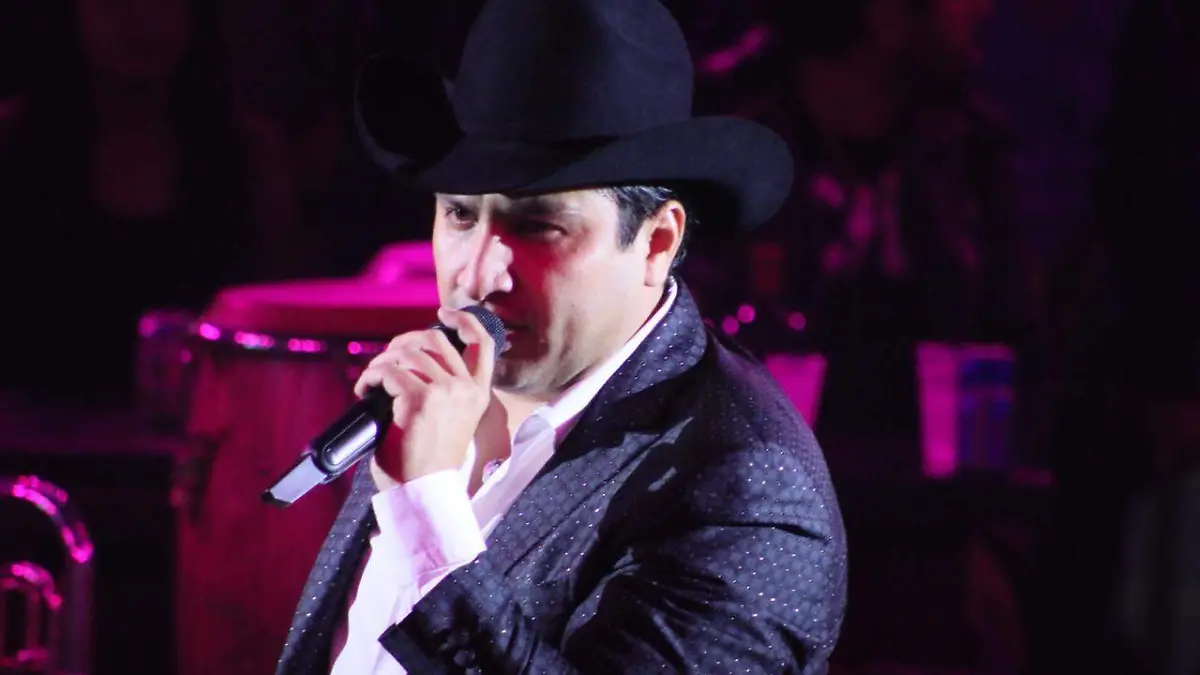 Julión Álvarez  (1)