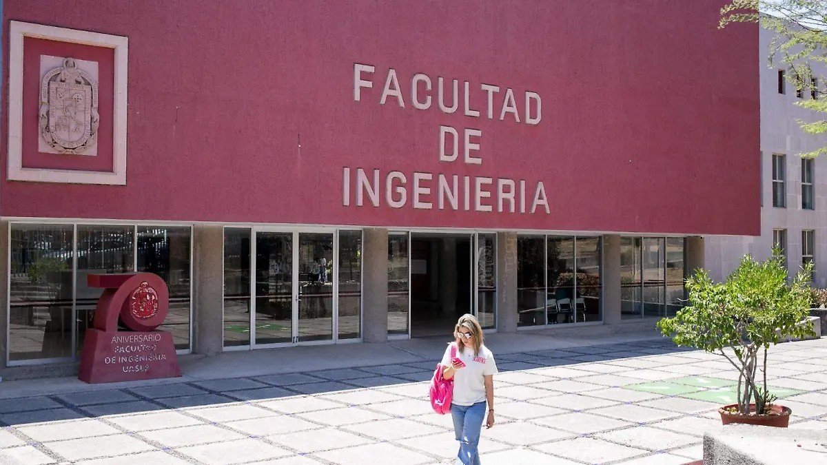 UASLP (3)