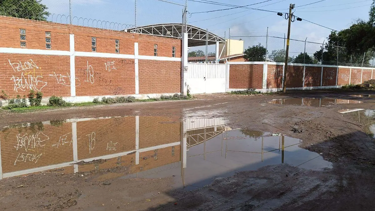  cruce de la prolongación Adolfo López Mateos y la calle Arbolitos (1).jpg