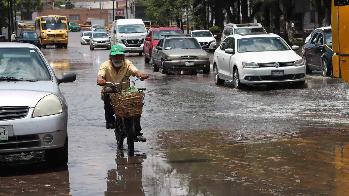 LLUVIAS ENCHARCAMIENTOS SOLACHE (7)