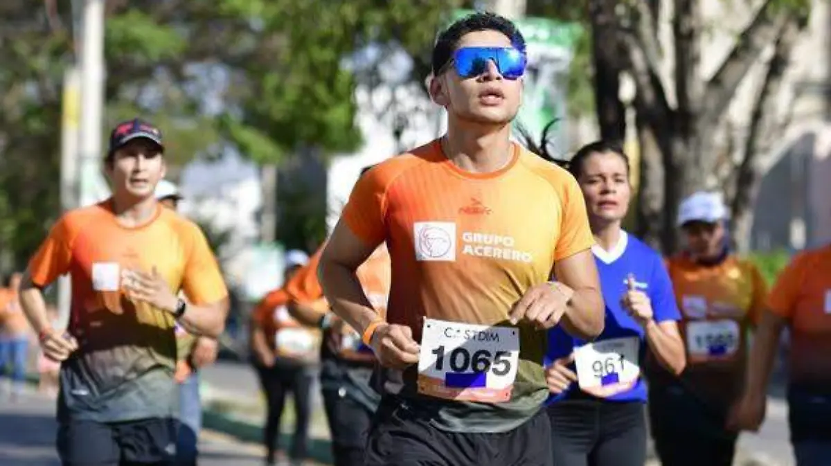 carrera atlética “Corriendo por una Vida Digna”