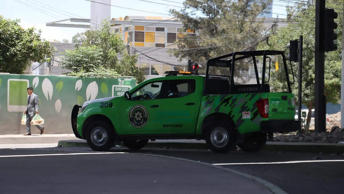Policía Soledad (1)