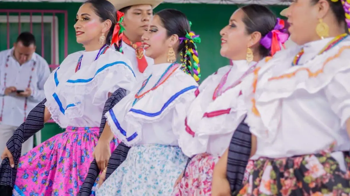 INDIGENAS