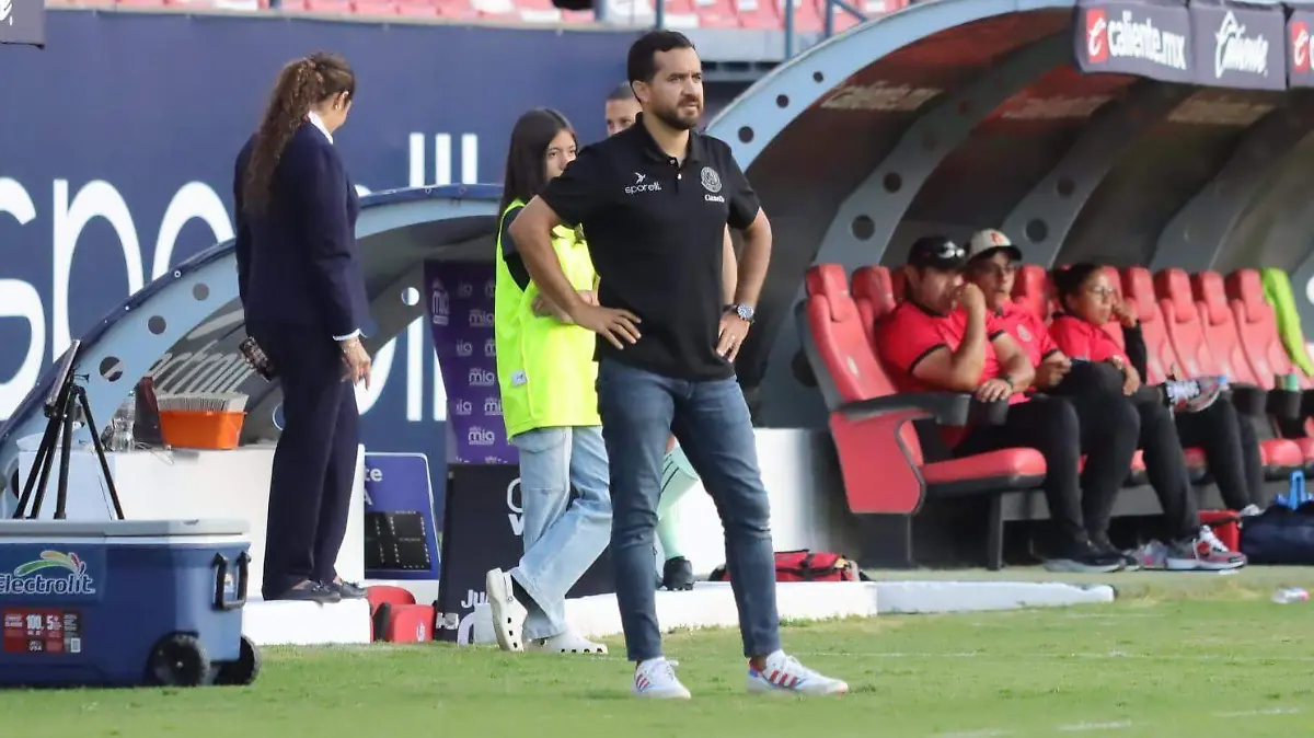 Atlético Femenil 13