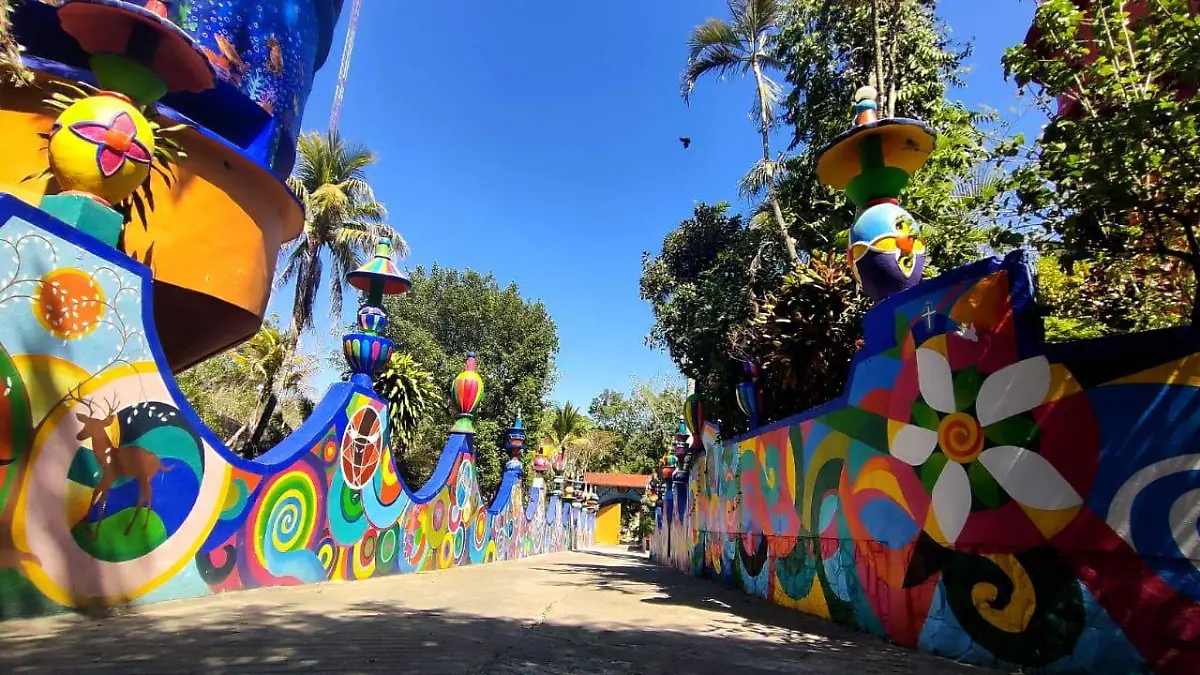 Castillo de la Salud Axtla.jpg