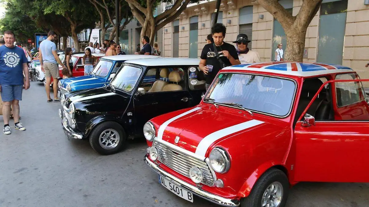 Autos mini 1
