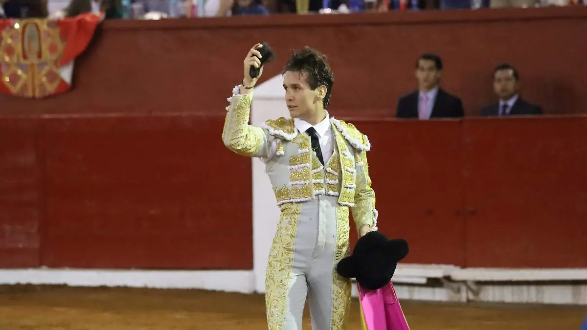 Toros segunda corrida PHOTO-2025-08-22-22-46-35 5