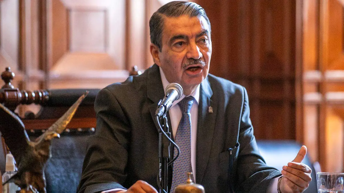 Alejandro Javier Zermeño Guerra (2).jpg