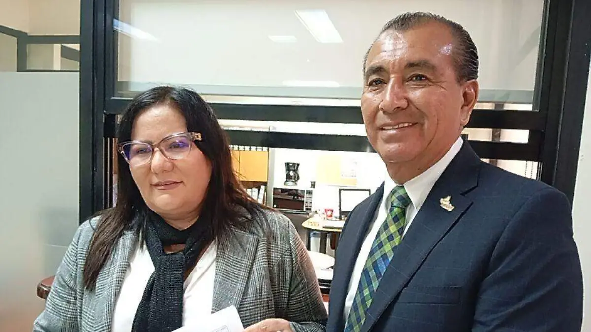 Martha Patricia Aradillas Aradillas y Juan Carlos Torres Cedillo