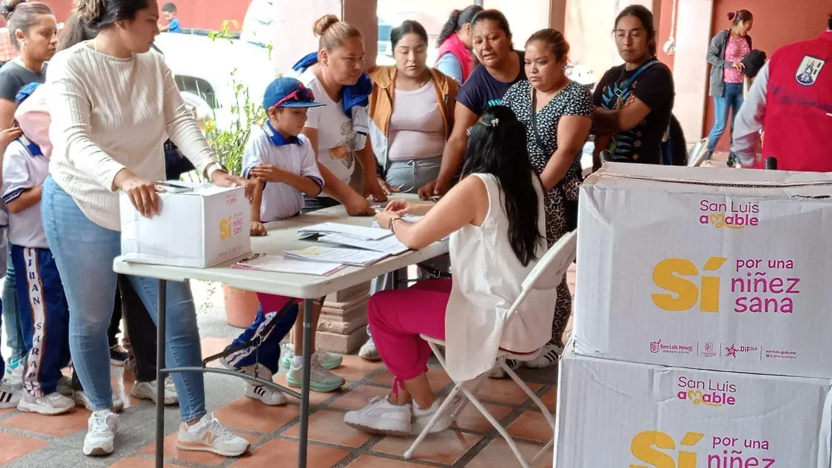 paquetes alimentarios “Sí por una Niñez Sana” (1)