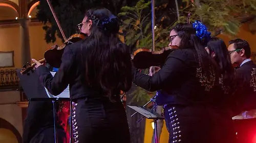 MARIACHI