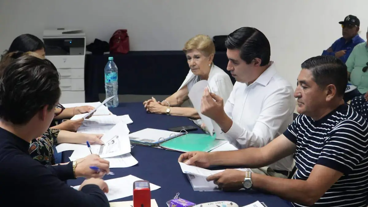 Batiquena y Edgardo Jasso (2).jpg