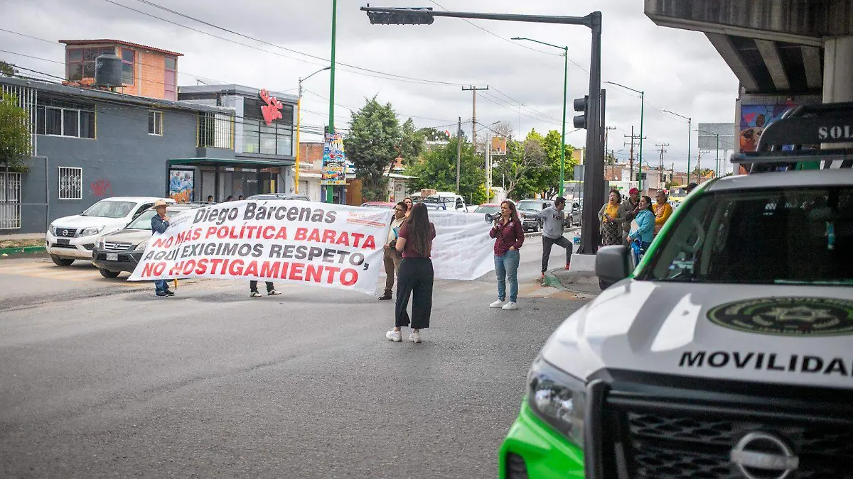 Manifestación Docentes y administrativos del ITSLP 