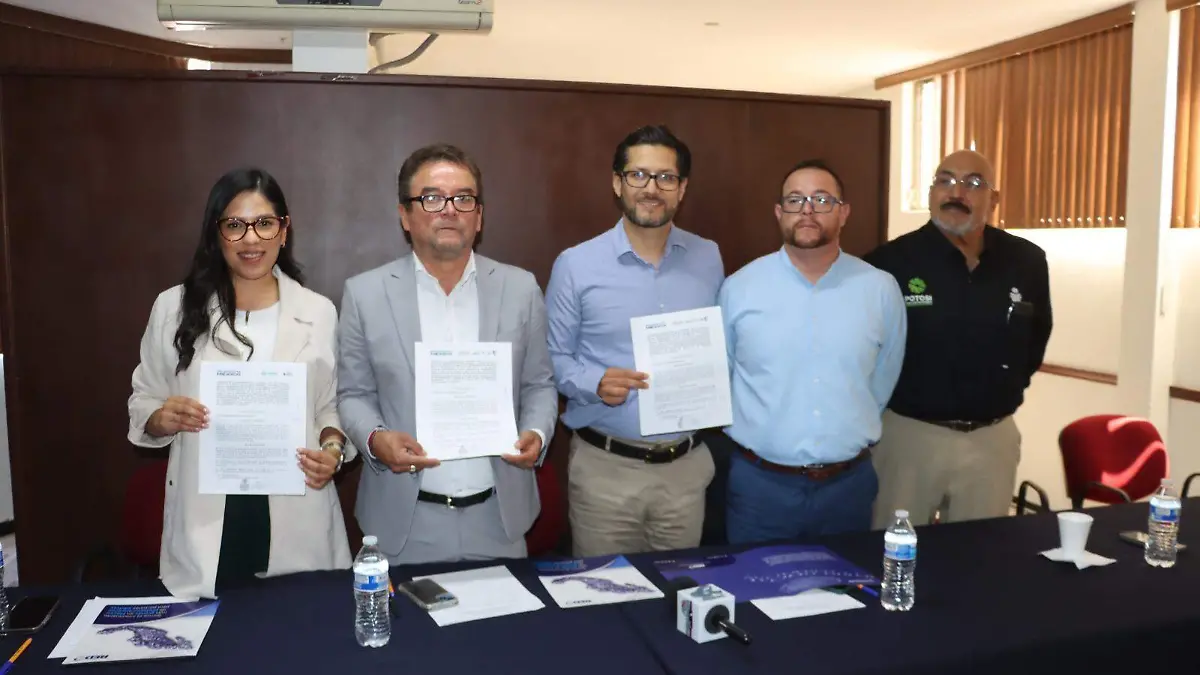 Firma de convenio IEEA