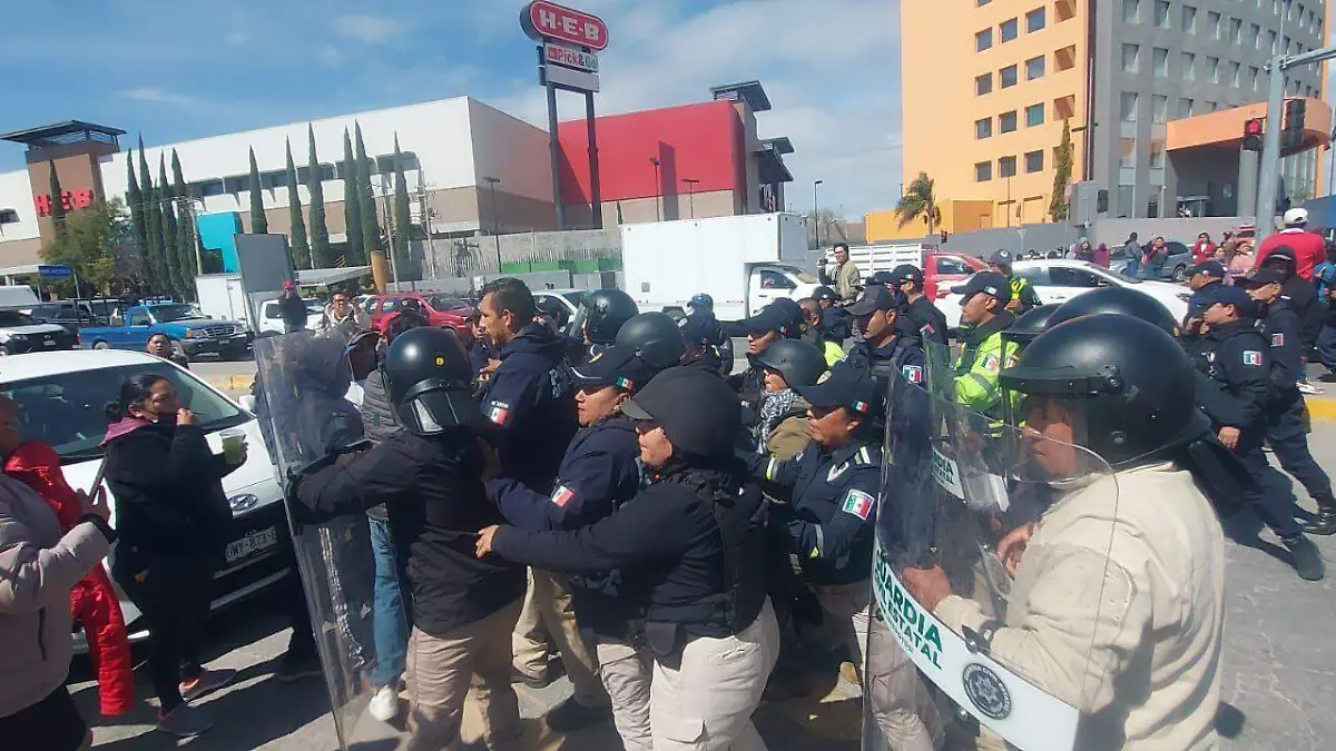 WhatsApp Image 2025-11-10 at 13.54.06