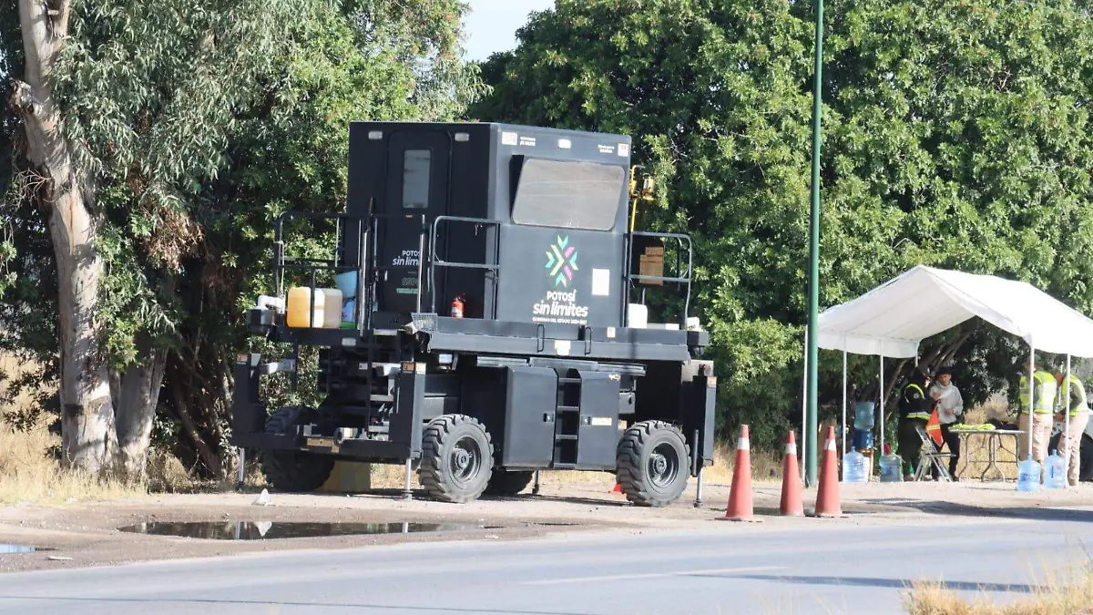 WhatsApp Image 2025-12-10 at 13.08.13