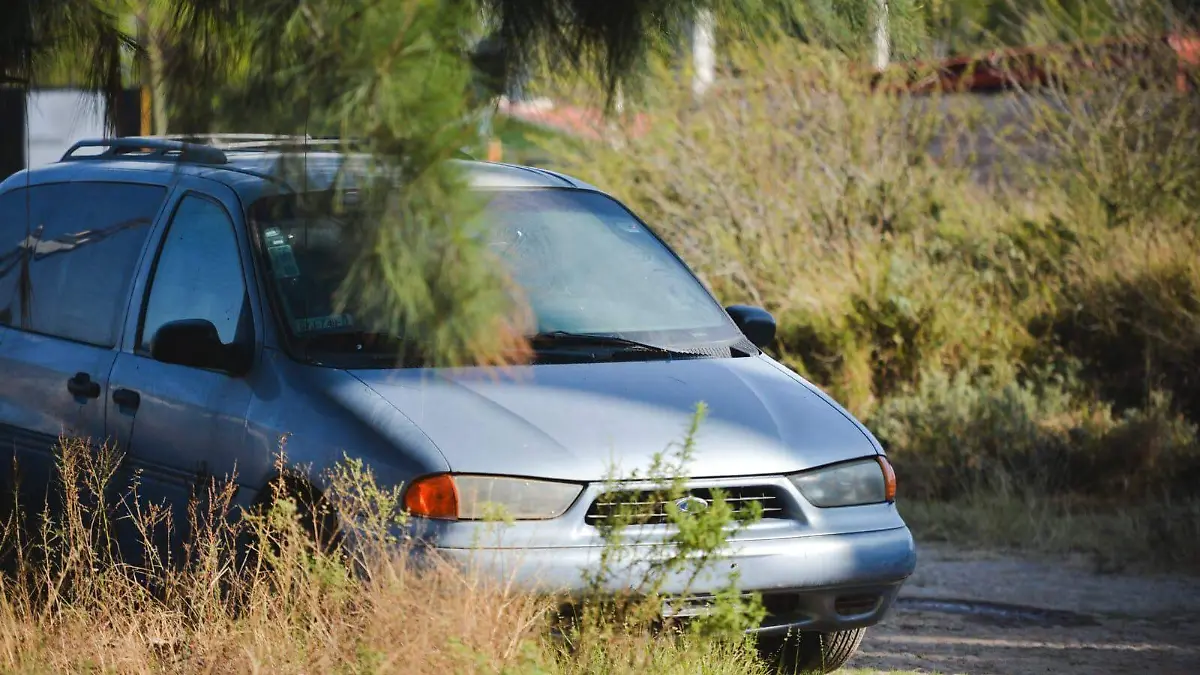 Robo de autos, vehículos robados, automóvil (2)