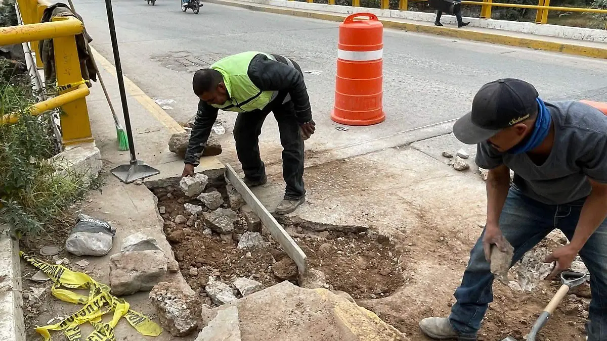 área peatonal del puente Río Paisanos