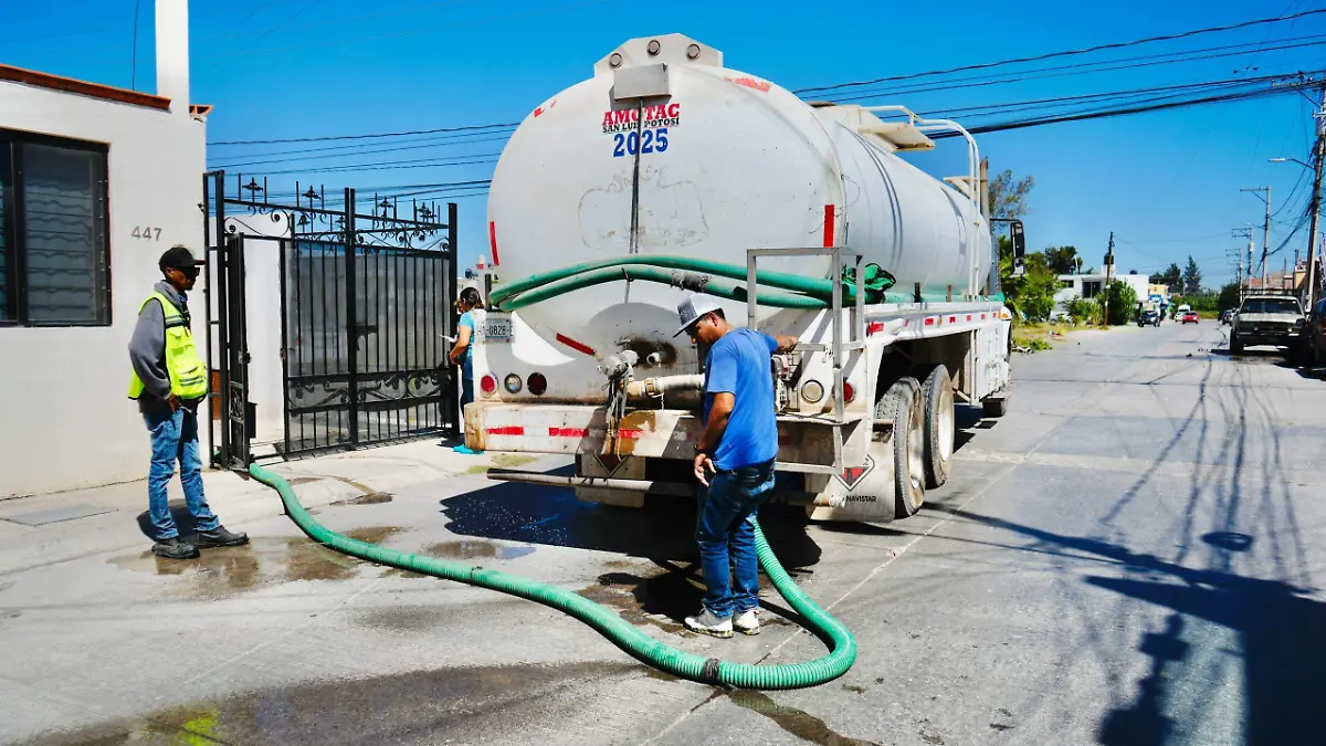 Desabasto de agua en Pozos