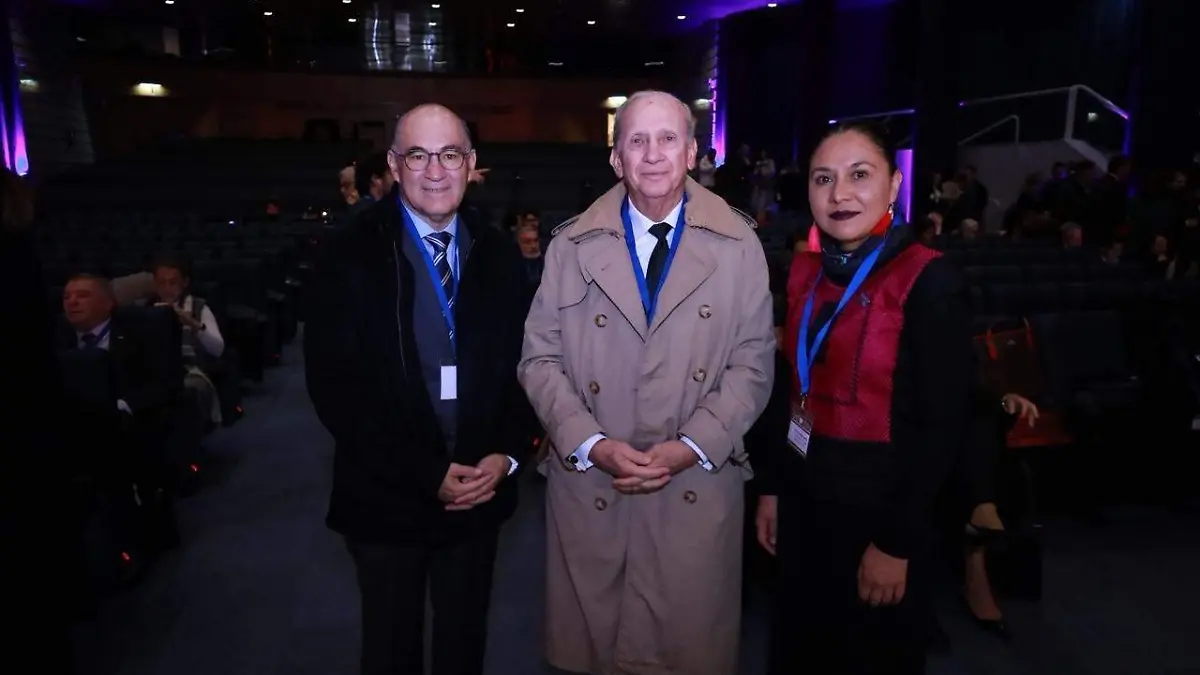 619339330_1513486770137205_4891968728450619862_n