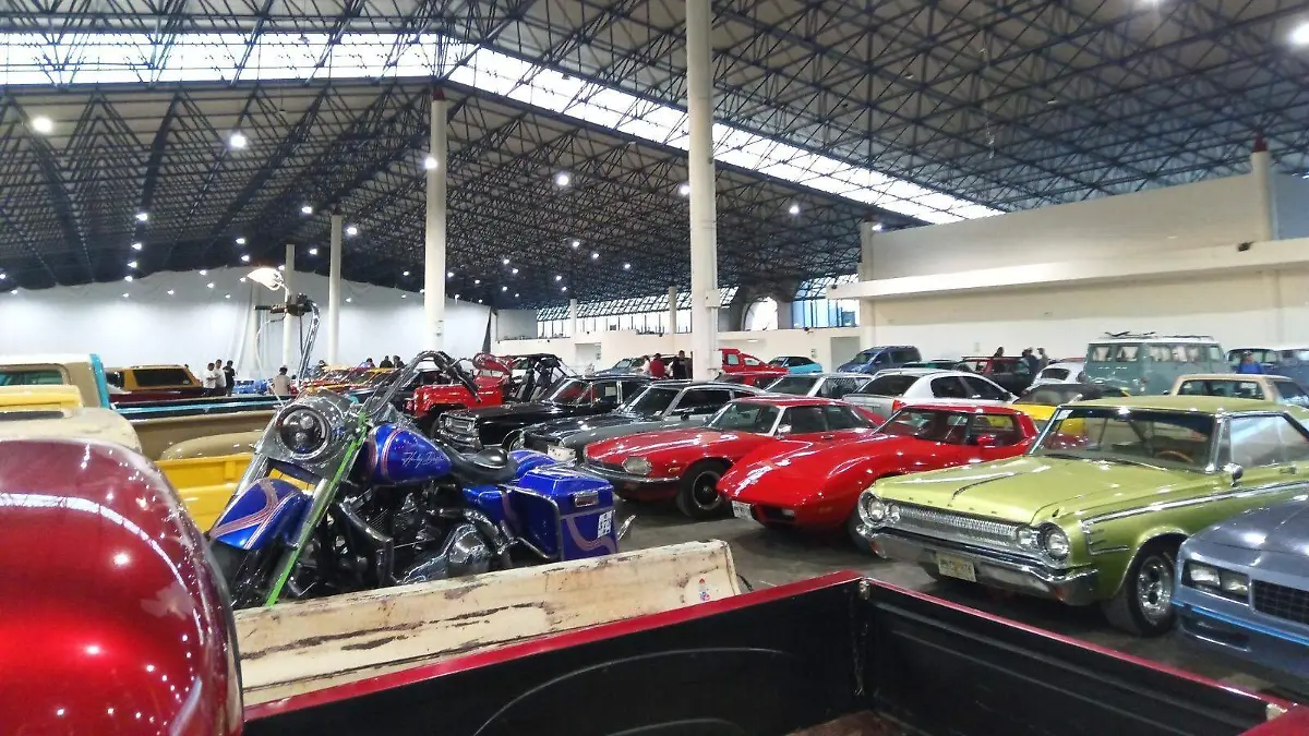 Día Nacional del Auto Antiguo